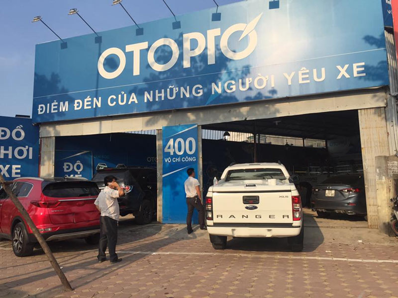Cửa hàng phụ kiện ô tô Otopro Võ Chí Công
