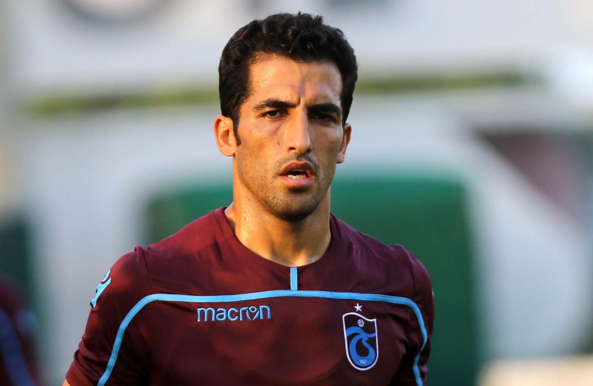 Transfer Haberleri: Trabzonspor, Vahid Amiri ile yollarını ayırdı | Goal.com Türkçe